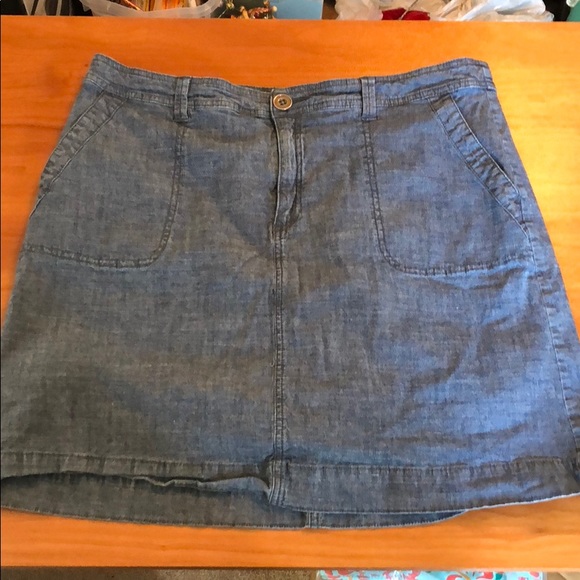 croft & barrow Pants - 5/$25 Croft & Borrow denim skort size 14